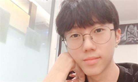 마케터 겸 디자이너 [(주)명륜진사갈비 안선모]